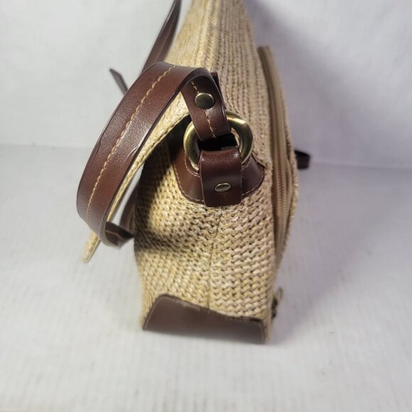 Rosetti Straw & Vinyl Crossbody Bag With Front Pocket & Adjustable Strap - Picture 9 of 10